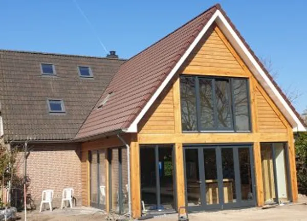 Verbouwproject met eiken aanbouw
